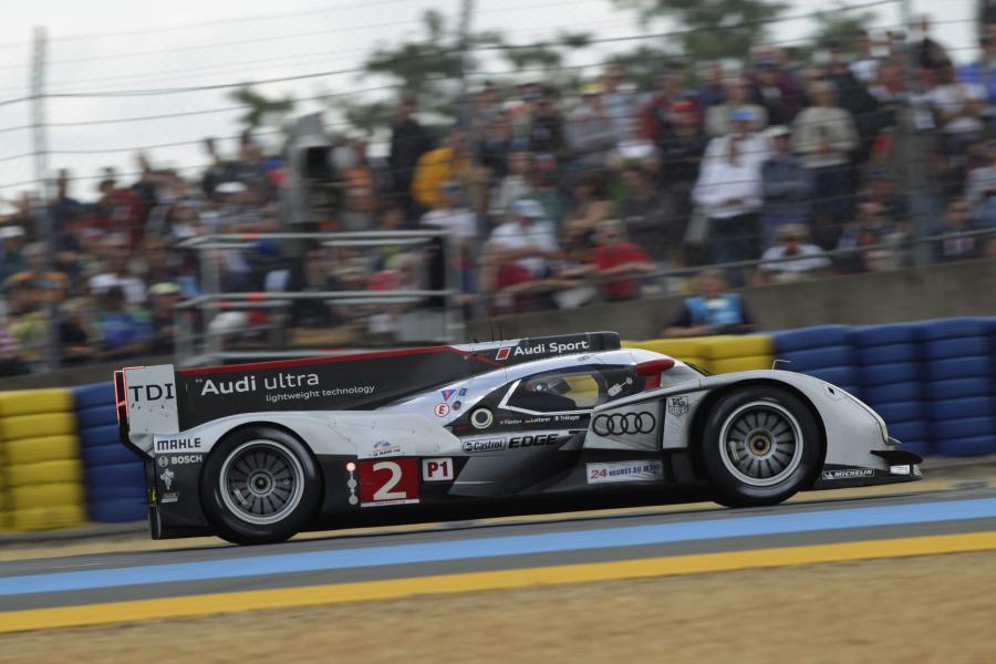  Audi R18 TDI Ultra Le Mans 24hr 2011 года  (фото 40 из 108)